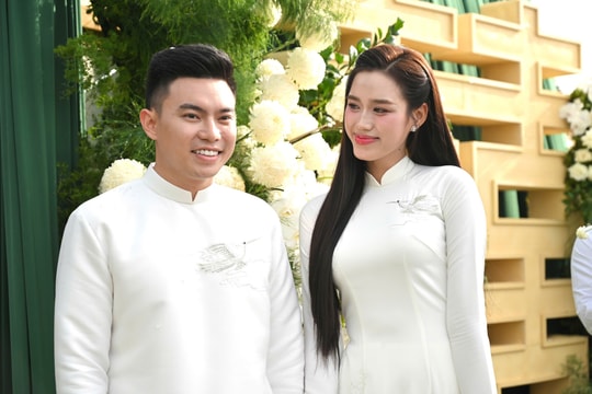 Chồng thiếu gia của Đỗ Thị Hà lộ diện