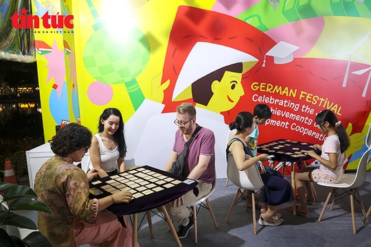 50 năm quan hệ Việt - Đức: Hợp tác vì hòa bình, phát triển và thịnh vượng chung