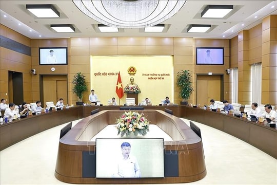 Tăng mức giảm trừ gia cảnh thuế thu nhập cá nhân: 'Khoan sức dân' trong chính sách thuế