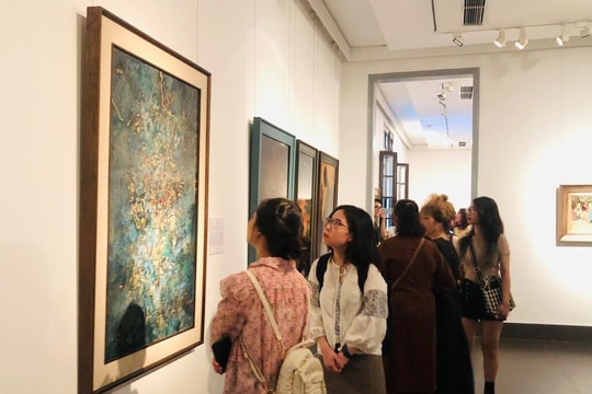 Trải nghiệm 'Đêm Bảo tàng' giữa lòng Hà Nội