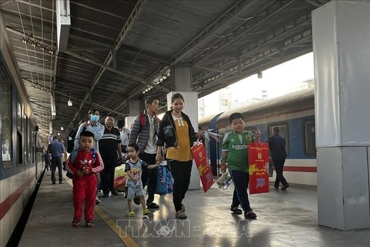 Bộ trưởng Nội vụ thông báo lịch nghỉ Tết Âm lịch, nghỉ lễ Quốc khánh năm 2026