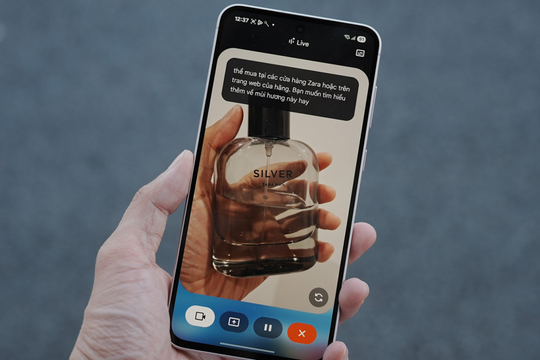 Giới trẻ dùng AI để tư vấn mua sắm