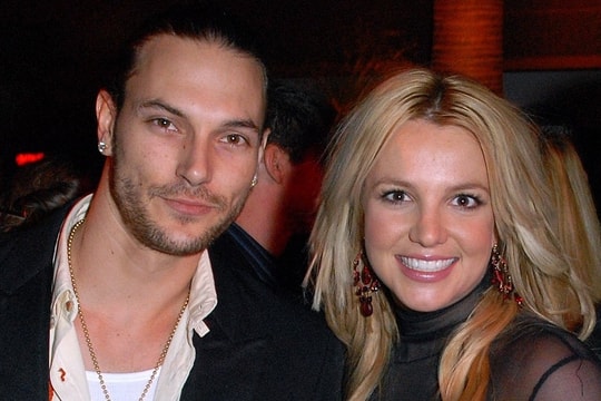 Britney Spears chỉ trích hồi ký của chồng cũ