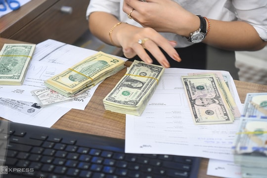 Gần 8 tỷ USD kiều hối về TP HCM trong 9 tháng