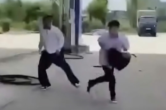 Nam sinh lớp 12 bị bạn đâm tử vong sau giờ học