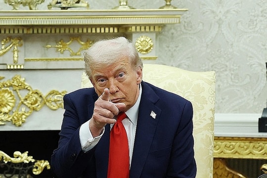 Ông Trump dọa 'tiến vào và tiêu diệt' Hamas