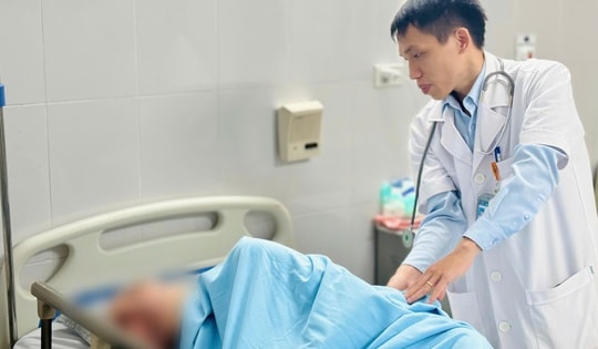 Cứu sống bệnh nhân nhiễm trùng đa kháng, lộ cả xương sống sau mổ cột sống