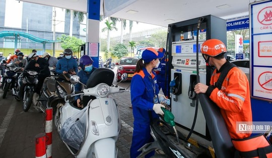 Giảm 50% thuế bảo vệ môi trường với xăng, dầu, mỡ nhờn hết năm 2026