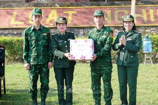 Ngày Phụ nữ Việt Nam 20/10: Tỏa sáng phẩm chất 'Bộ đội Cụ Hồ' thời kỳ mới