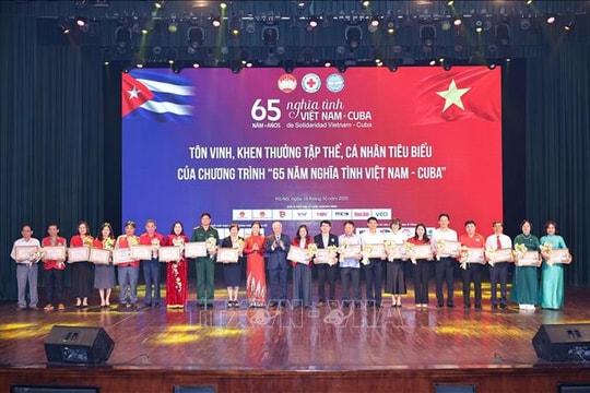 615 tỷ đồng chia sẻ khó khăn cùng nhân dân Cuba