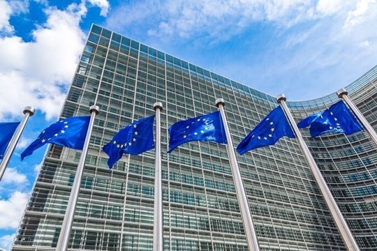 Thuế quan Mỹ đẩy EU vào thế phòng thủ thương mại