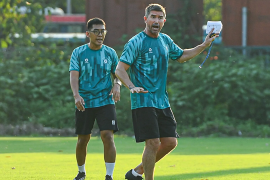 Hà Nội FC: Niềm tin ở Harry Kewell