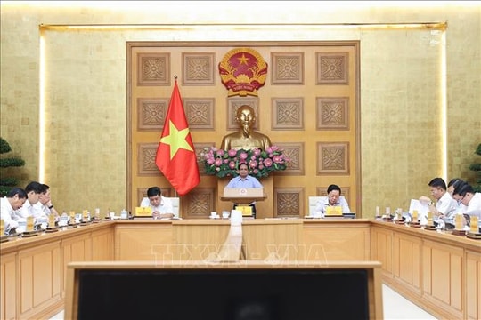 Thủ tướng chủ trì buổi làm việc về tháo gỡ vướng mắc trong hợp chuẩn hàng hoá