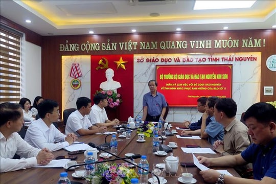 Khẩn trương khắc phục hậu quả thiên tai, sớm ổn định công tác giáo dục và đào tạo