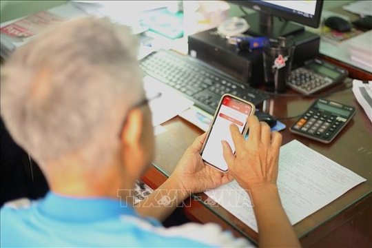 'Phủ xanh' eTax Mobile