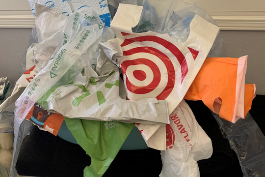 4 doanh nghiệp Mỹ bồi thường gần 2 triệu USD vì bán túi nilon không thể tái chế