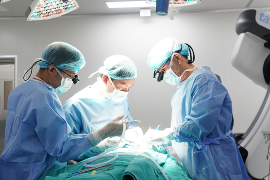 Vì sao cần xạ trị sau cắt tuyến giáp chữa ung thư?