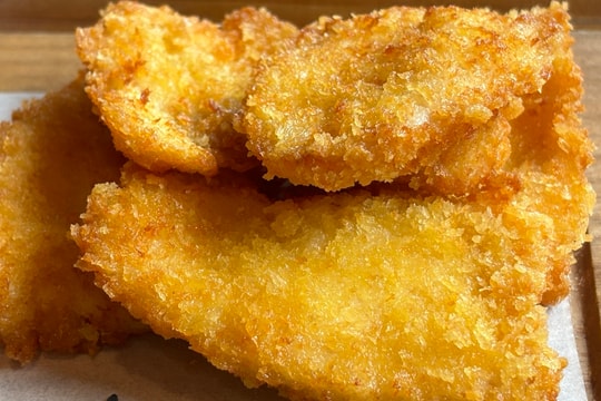 Ăn gì thường xuyên không tốt cho mắt?