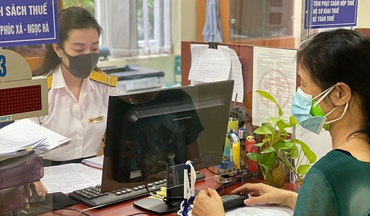 Đề xuất thưởng 10% thuế vượt thu cho cán bộ thuế: Coi chừng xung đột lợi ích và nhũng nhiễu