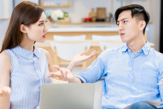 Bạn trai bất ngờ đặt ra "quy tắc tiền bạc", tôi sợ đến mức không dám cưới