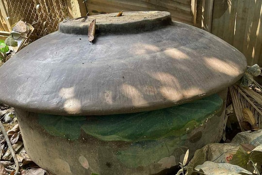 Tìm thấy chén trà khổng lồ cuối cùng bị lũ cuốn ở Thái Nguyên