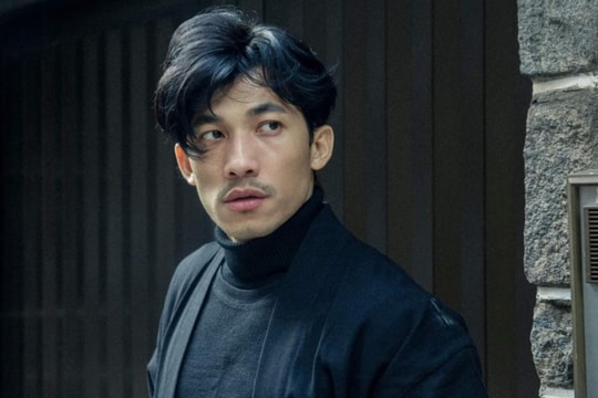 Liên Bỉnh Phát - từ phục vụ nhà hàng đến ngôi sao màn ảnh