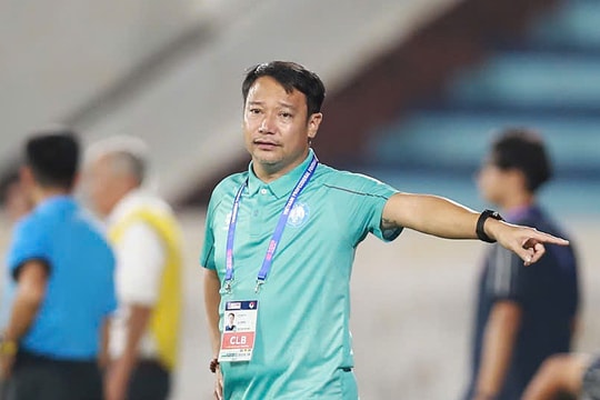 HLV Nam Định đau đầu vì nội binh chạm đáy phong độ