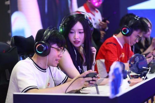 Dàn KOL khuấy động chung kết tổng Visa VMC Winter 2025