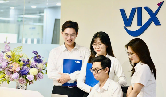 Chứng khoán VIX nhập cuộc đường đua tăng vốn