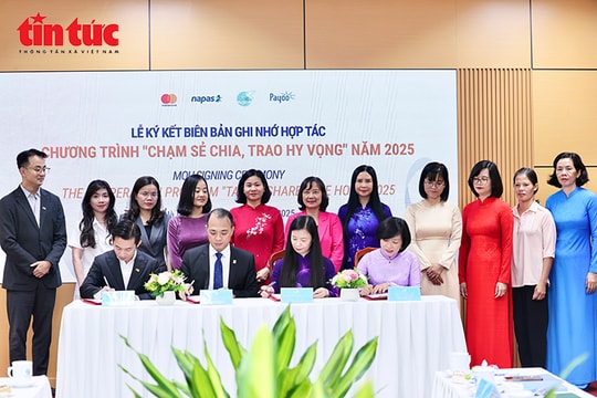 Hành trình nhân ái chăm lo sức khỏe phụ nữ có hoàn cảnh khó khăn