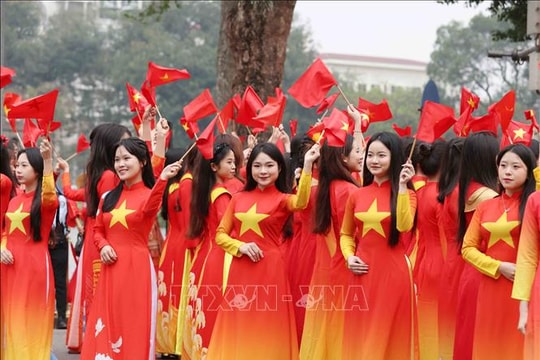 Ghi đậm dấu ấn phụ nữ Việt Nam kiên trung, nhân ái, đảm đang, bất khuất