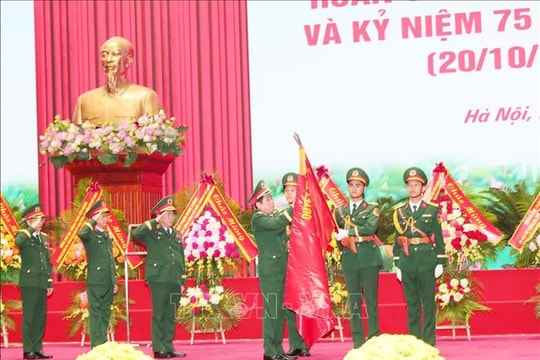 Báo Quân đội nhân dân đón nhận Huân chương Bảo vệ Tổ quốc hạng Ba