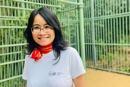 Bí quyết nuôi 5 con 'nhàn tênh' của nữ giám đốc Việt tại Pháp