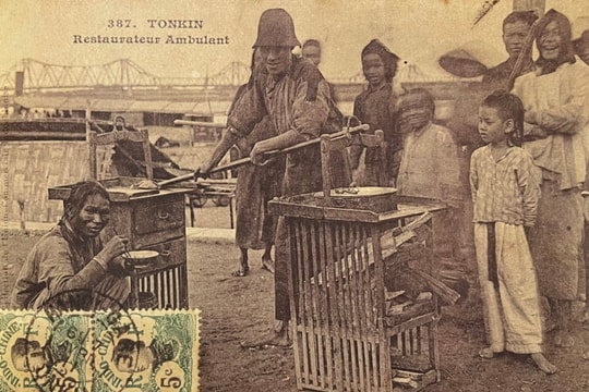 Gánh hàng rong ở Hà Nội thế kỷ trước