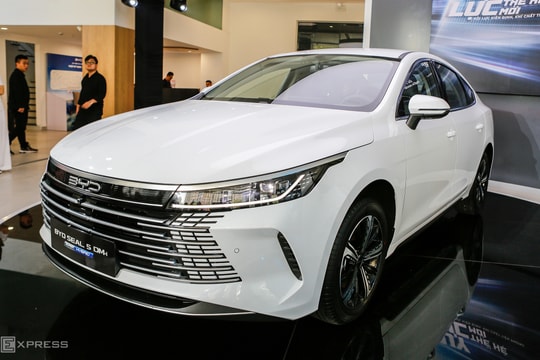 BYD Seal 5 - làn gió mới ở phân khúc nhỏ