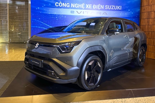 Suzuki e Vitara - CUV thuần điện lần đầu về Việt Nam