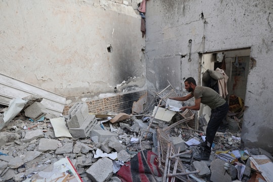 Israel ném 153 tấn bom xuống Gaza trong một ngày