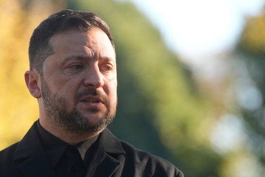 Ông Zelensky sẵn sàng gặp ông Trump - Putin tại Hungary