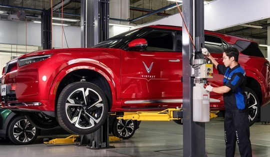 VinFast hỗ trợ 40% chi phí sửa chữa cho chủ xe bị hư hỏng do mưa lũ