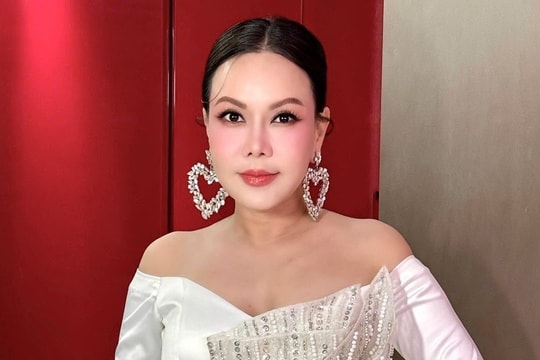 Phim có Việt Hương thu 30 tỷ đồng mở màn