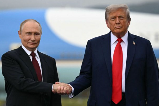 Cuộc gặp Ngoại trưởng Nga - Mỹ bị hoãn, hội nghị Putin - Trump nguy cơ sụp đổ