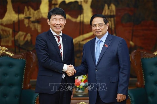 Thủ tướng Phạm Minh Chính tiếp Thống đốc tỉnh Gunma, Nhật Bản