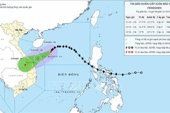 Bão số 12 tiếp tục đổi hướng cách thành phố Đà Nẵng 420 km