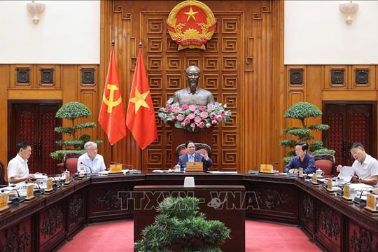 Thủ tướng họp Thường trực Chính phủ về rà soát nhiệm vụ công tác trong 10 tháng năm 2025