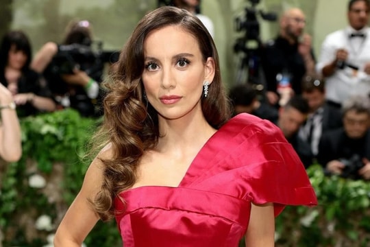 Phong cách 'nữ tướng' công nghệ Mira Murati