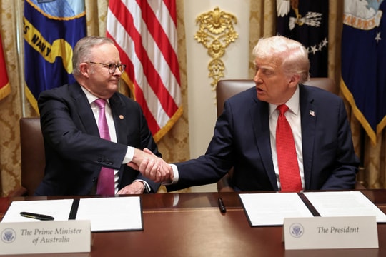Mỹ ký thỏa thuận đất hiếm với Australia