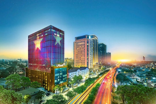 LPBank báo lãi hơn 9.600 tỷ đồng sau 9 tháng