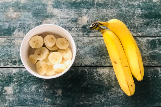 Ăn gì giảm acid uric tự nhiên?