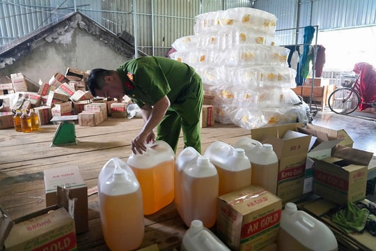 Sản xuất hơn 2,7 triệu lít dầu ăn giả