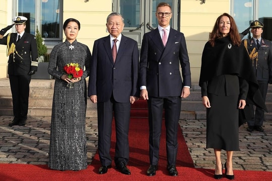 Tổng thống Phần Lan chủ trì lễ đón Tổng Bí thư Tô Lâm